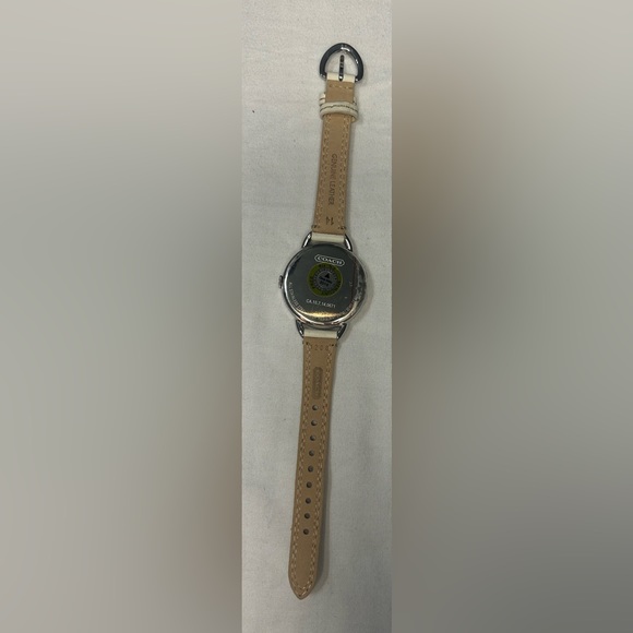 038 JWLRY: Coach leather wristwatch - Picture 3 of 6